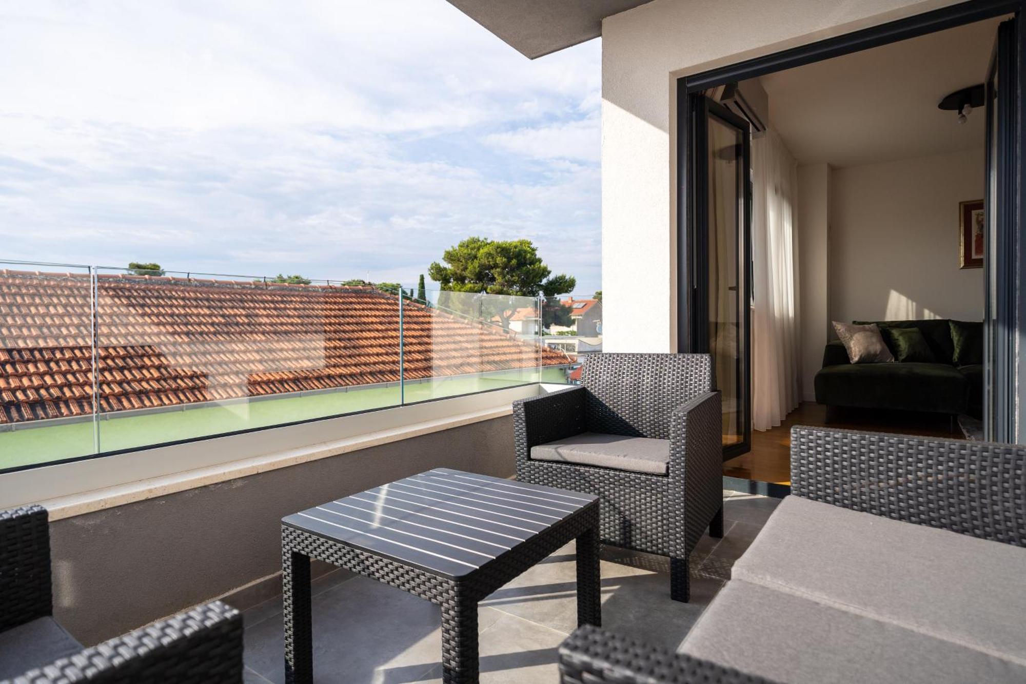Appartamento Mistral Retreat Zara Esterno foto